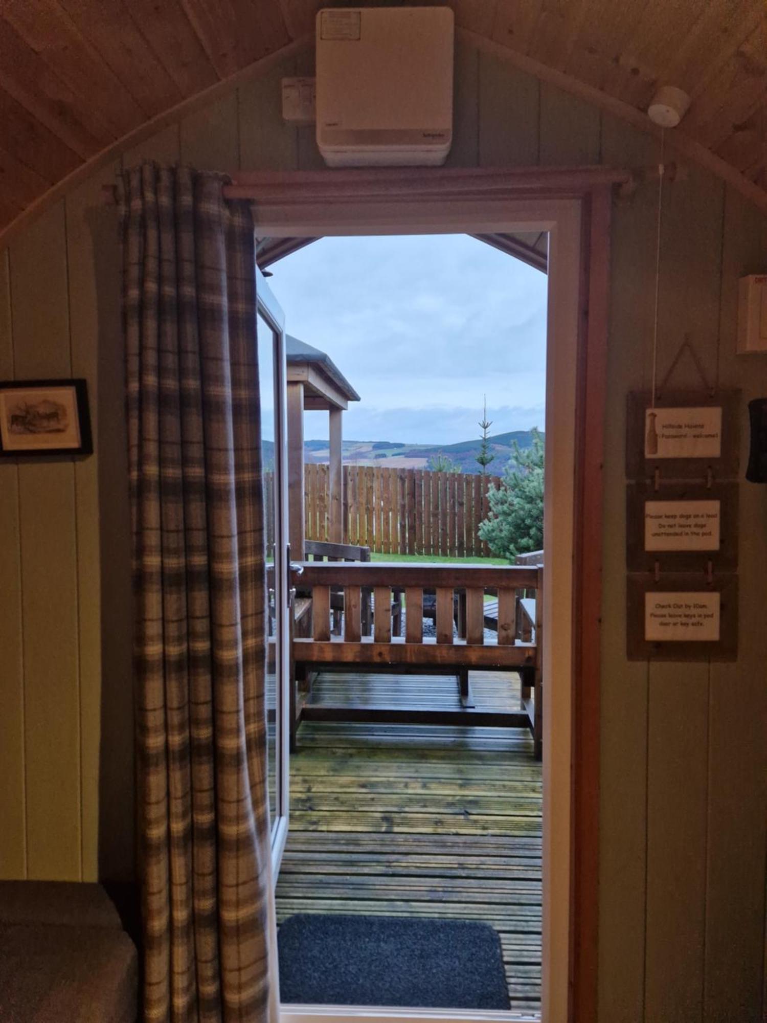 Hillside Havens Villa Dufftown Dış mekan fotoğraf